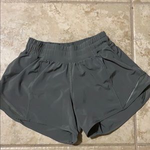 Lululemon hotty toddy shorts